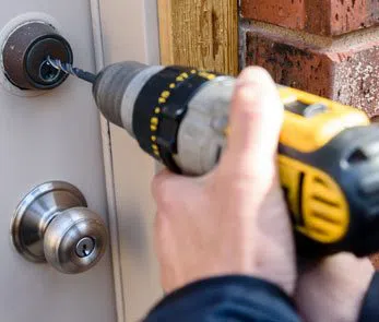 City Locksmith Services Greenwich, CT 203-893-4204 - 15-Hour-Locksmith